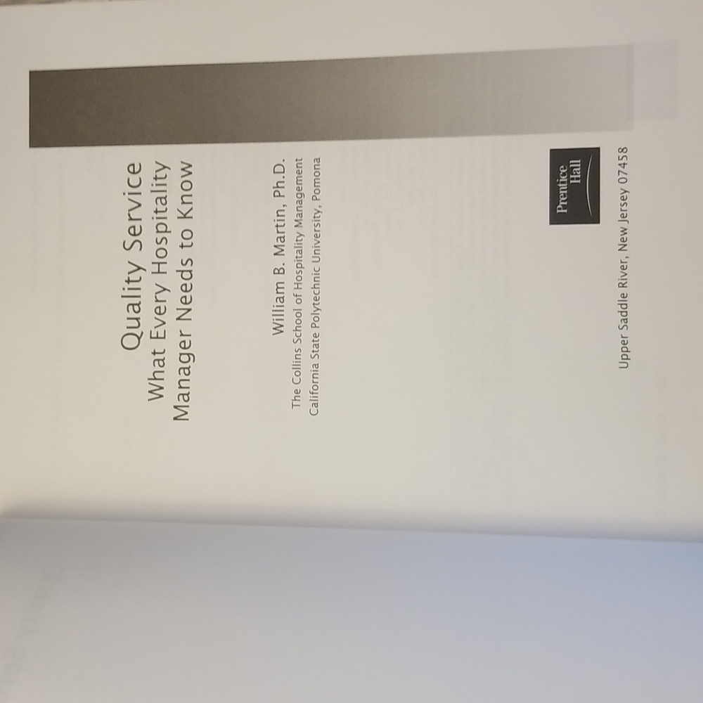 Quality Service book. - Picture 2 of 11